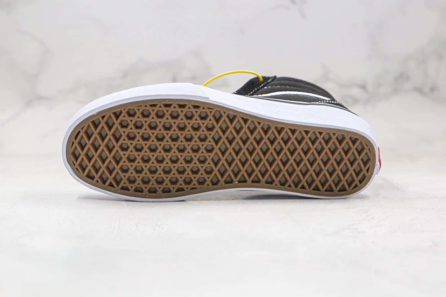 万斯Vans Ward 085 hi公司级版本高帮经典款黑白色帆布板鞋原楦头纸板打造 货号:VN0A36ENC4R1