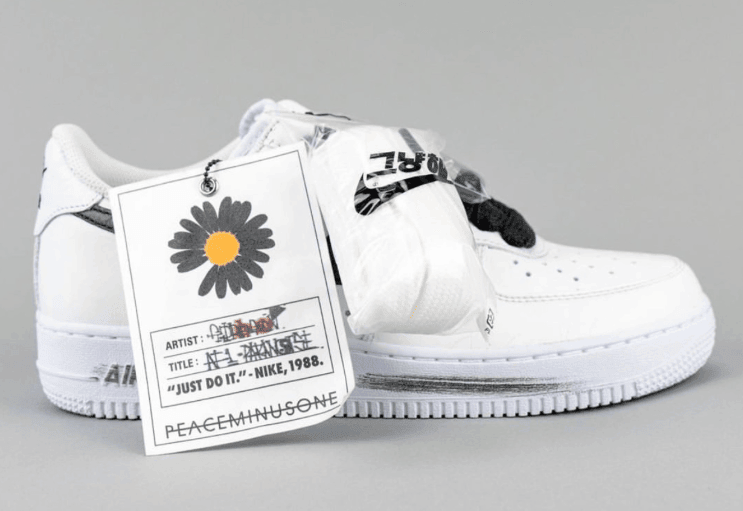 权志龙联名AF1雏菊2.0延期发售!11月25日登场! 货号:DD3223-100