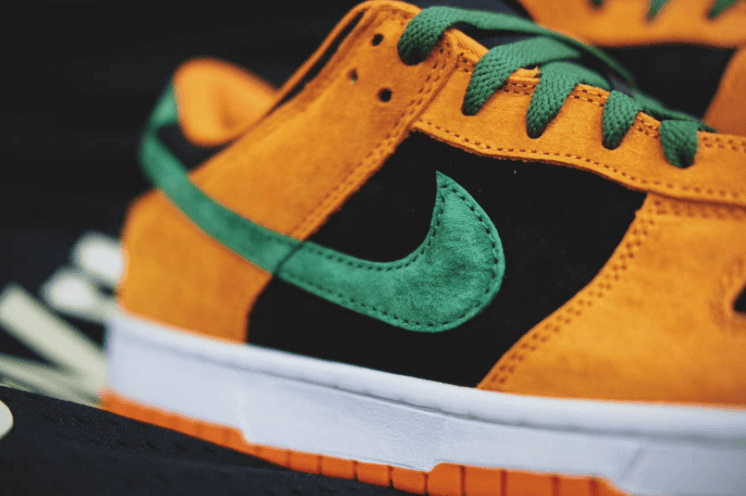 “丑小鸭”Dunk套装“Ceramic”配色释出最新实物图!复古韵味十足! 货号:DA1469-001