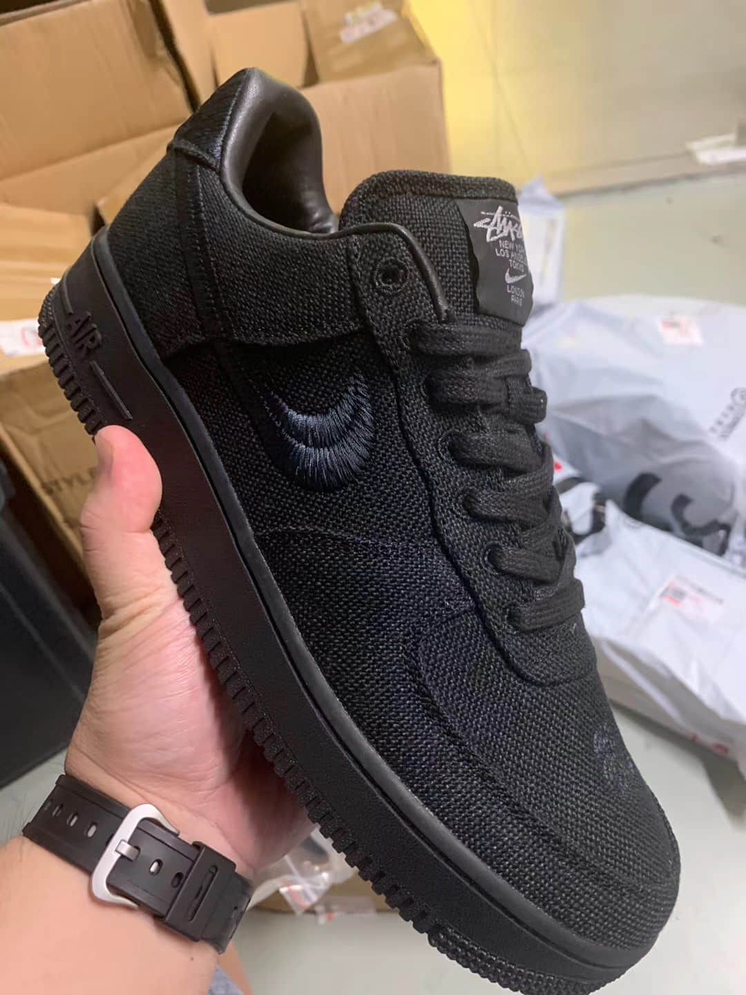 Stussy x AF1释出实物细节图!绝对又是一匹联名黑马!