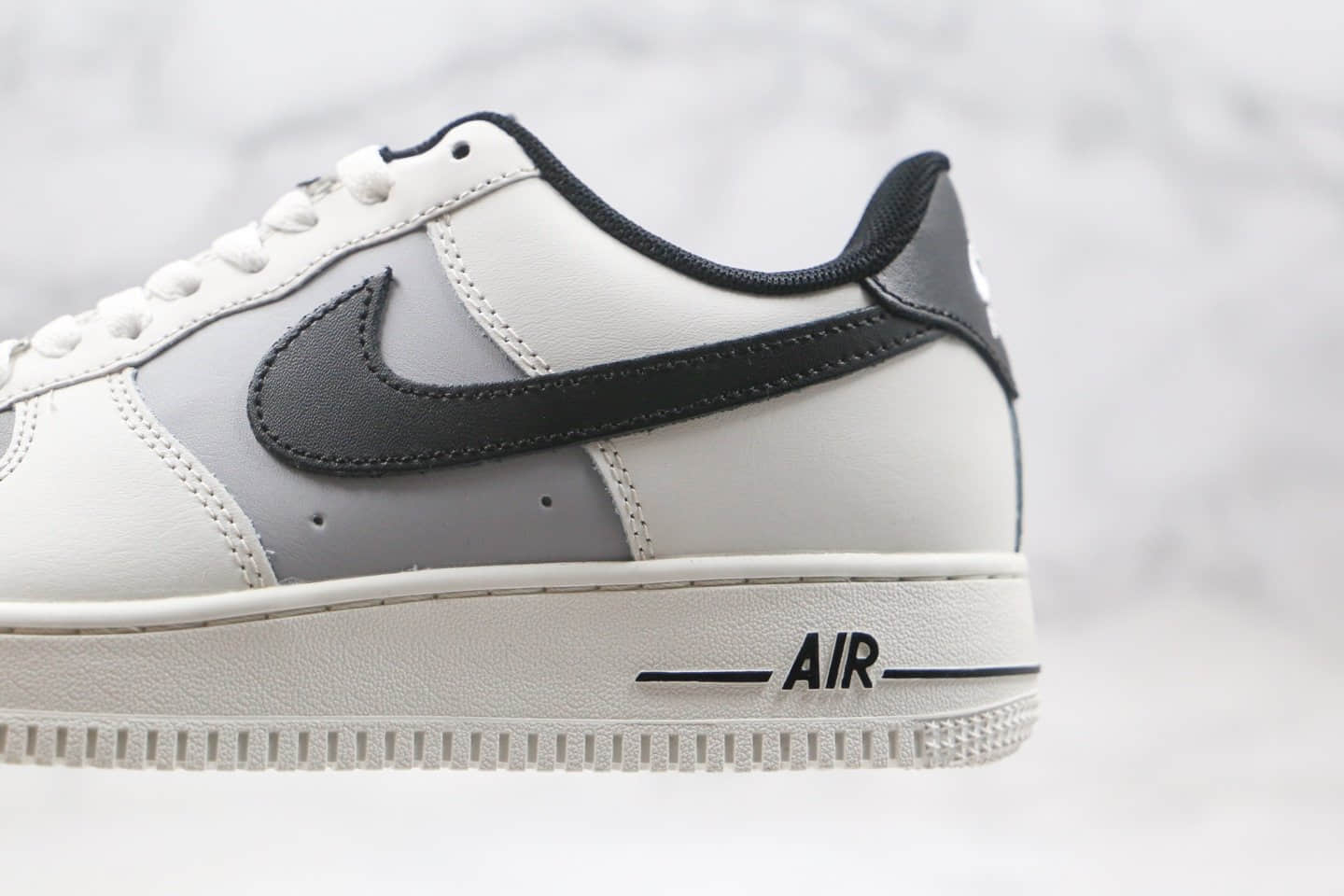 耐克Nike Air Force 1 Low纯原版本低帮空军一号米白黑灰色板鞋内置气垫原盒原标 货号:AH0287-211