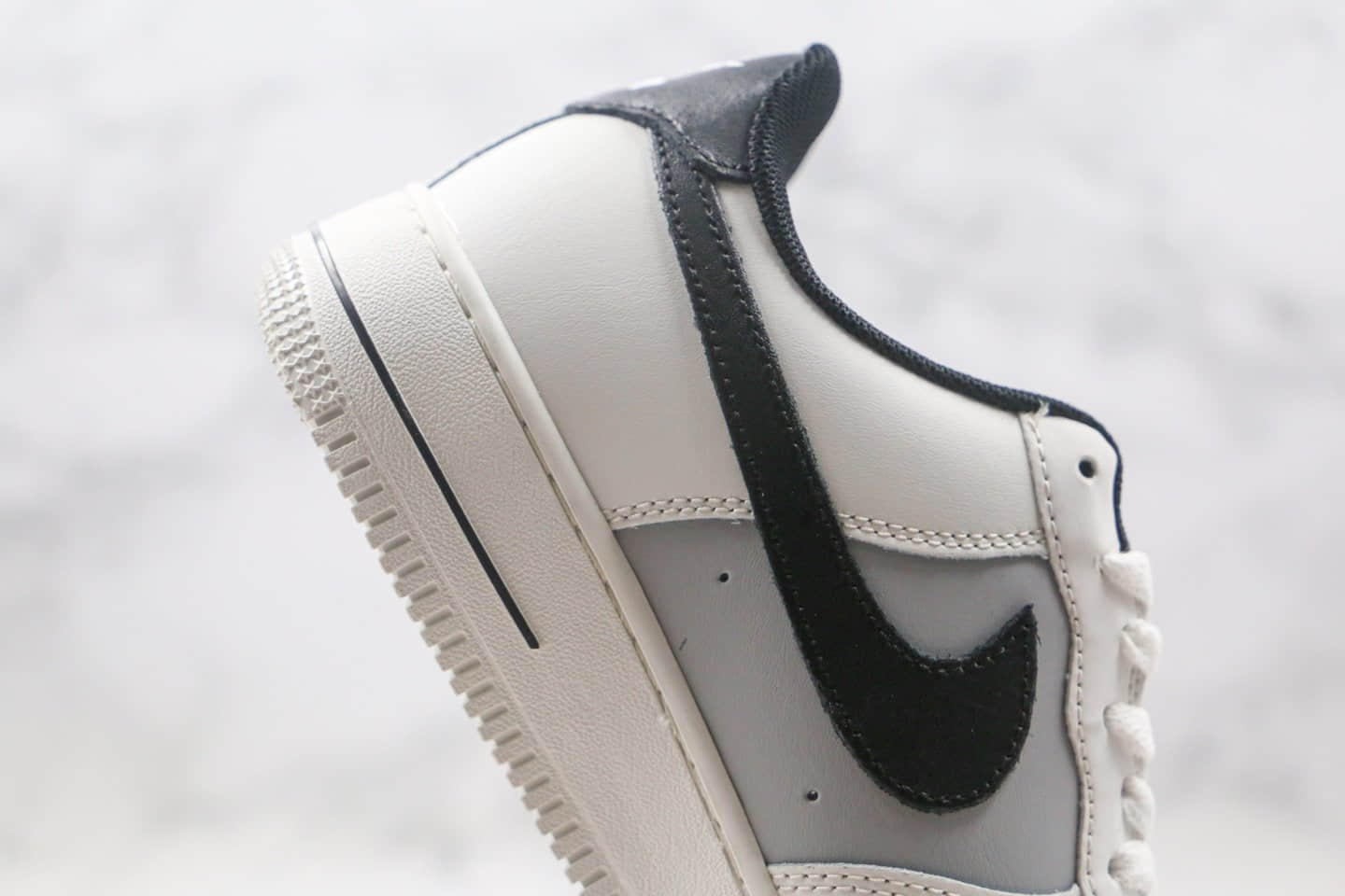 耐克Nike Air Force 1 Low纯原版本低帮空军一号米白黑灰色板鞋内置气垫原盒原标 货号:AH0287-211