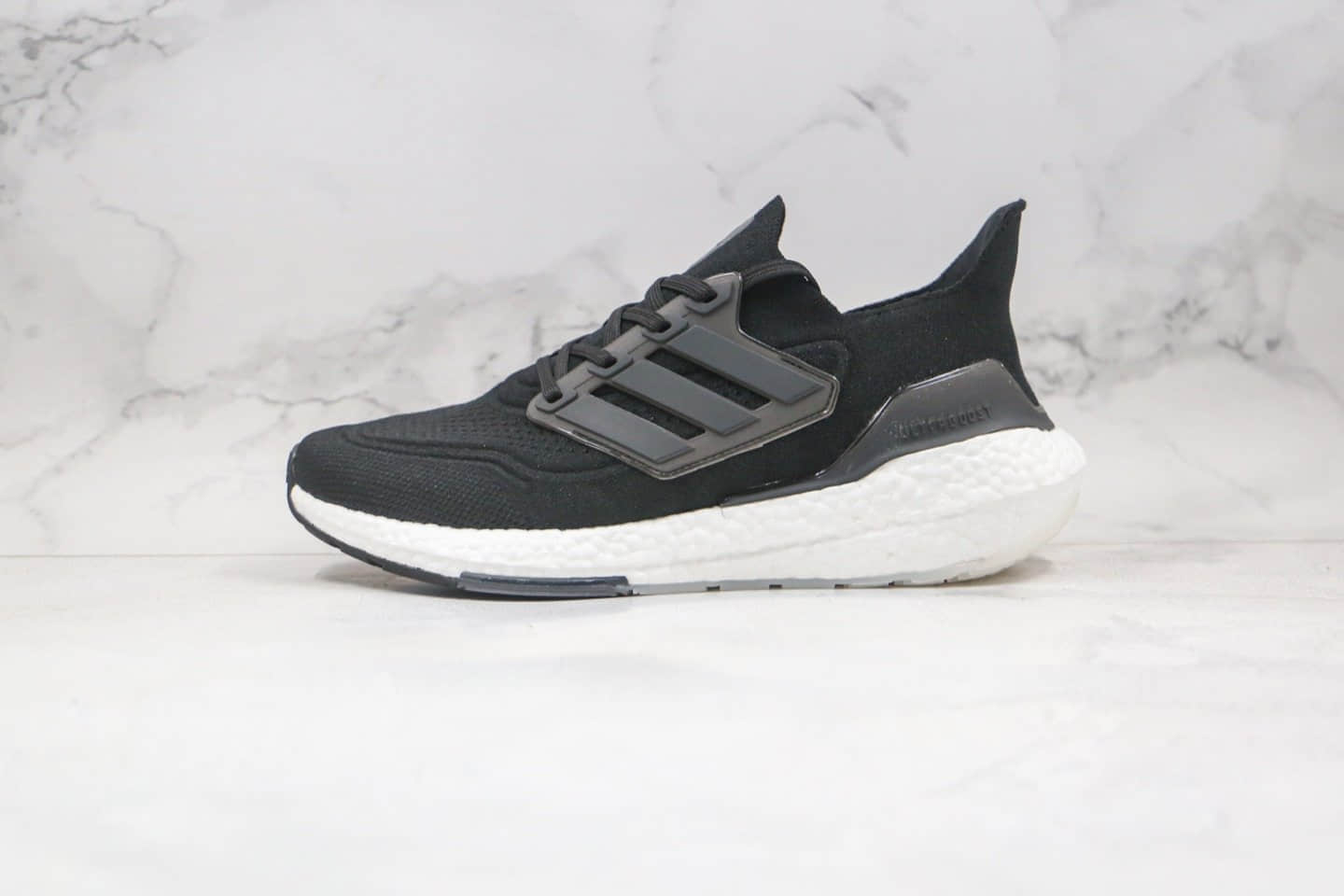 阿迪达斯adidas ultra boost 2021纯原版本爆米花跑鞋UB7.0黑白色原鞋开模一比一打造 货号：FY0402