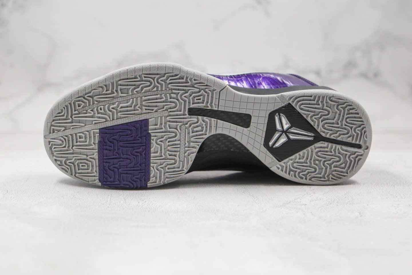 耐克Nike Zoom Kobe 5 Protro纯原版本科比5代男子实战篮球鞋黑紫色内置真碳板 货号：386429-500