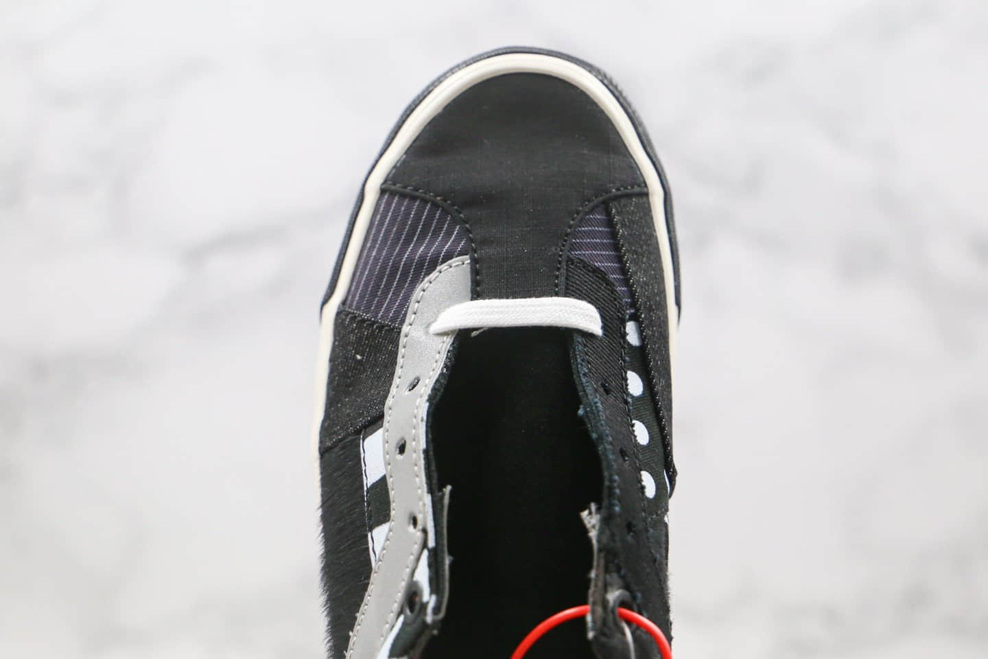 万斯Vans Bold Ni Patchwork III Black Truewht x Size联名款公司级版本吴亦凡同款鬃毛拼接格子黑白色硫化板鞋原盒原标 货号:VN0A3WLP4UM1