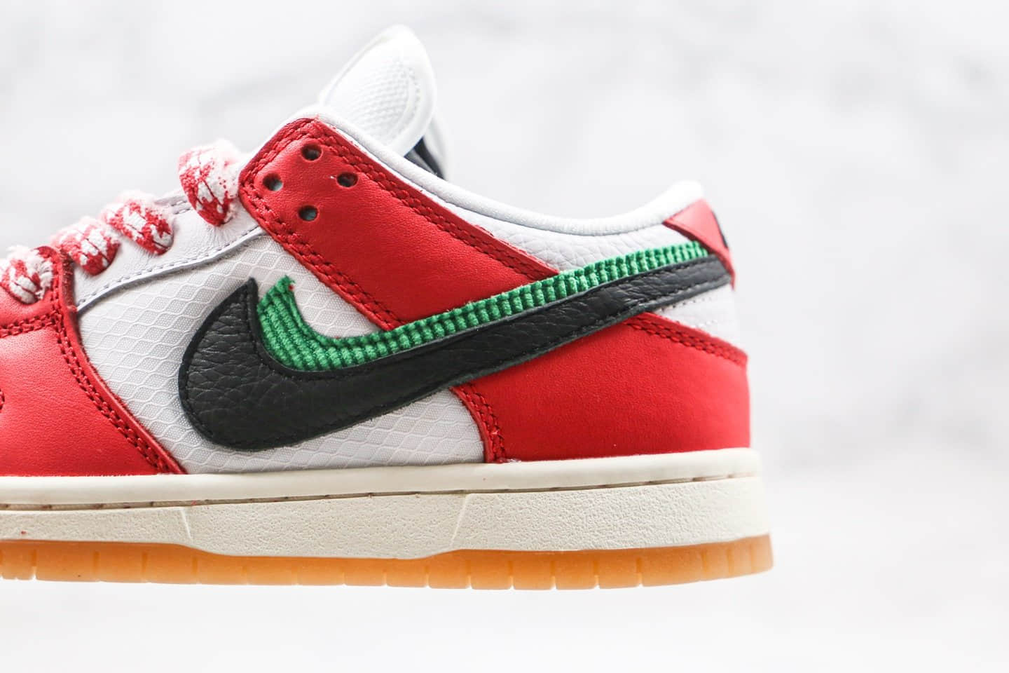 耐克Nike SB Dunk Low Habibi x Frame Skate联名款纯原版本低帮SB DUNK板鞋双钩白红色板鞋内置Zoom气垫原盒原标 货号:CT2550-600