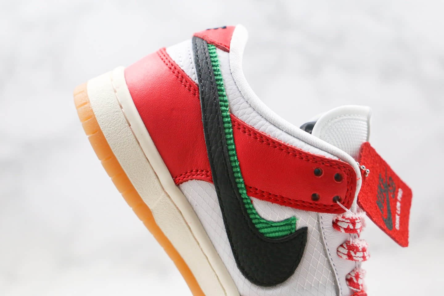 耐克Nike SB Dunk Low Habibi x Frame Skate联名款纯原版本低帮SB DUNK板鞋双钩白红色板鞋内置Zoom气垫原盒原标 货号:CT2550-600