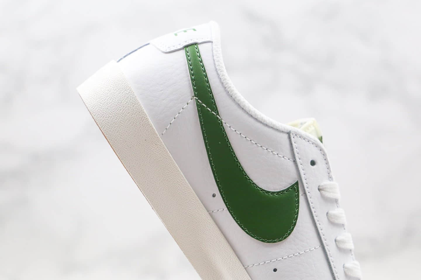 耐克Nike Blazer Low LE纯原版本低帮开拓者王一博同款白绿色原档案数据开发 货号:CI6377-108