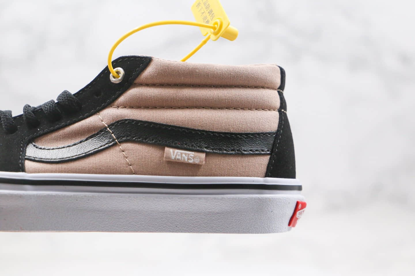 万斯VANS Sk8-CAP公司级版本中帮拼色黑卡其色硫化板鞋原楦头纸板打造 货号:VNOA437UQ2Q