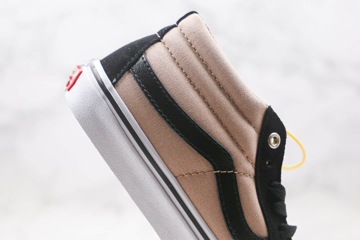 万斯VANS Sk8-CAP公司级版本中帮拼色黑卡其色硫化板鞋原楦头纸板打造 货号:VNOA437UQ2Q