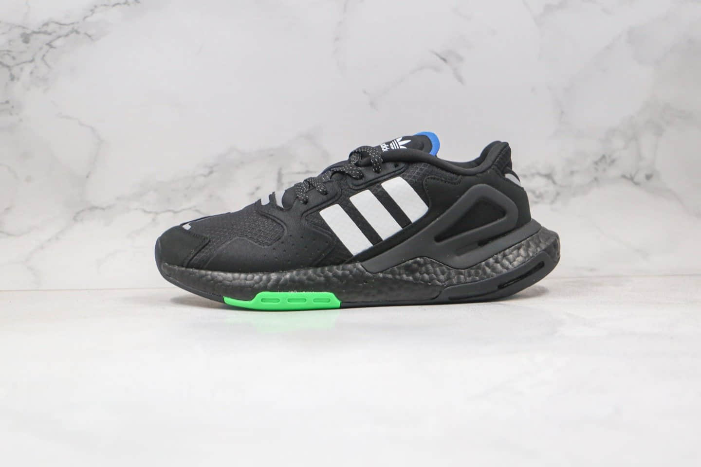 阿迪达斯Adidas Originals 2020 Day Jogger Boost 2020纯原版本三叶草夜行者二代黑白绿色爆米花跑鞋原盒原标 货号:FW3020