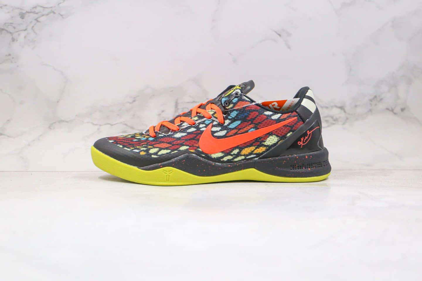 耐克Nike Kobe 8 System纯原版本科比8代圣诞大战配色篮球鞋内置碳板气垫支持实战 货号:555286-060