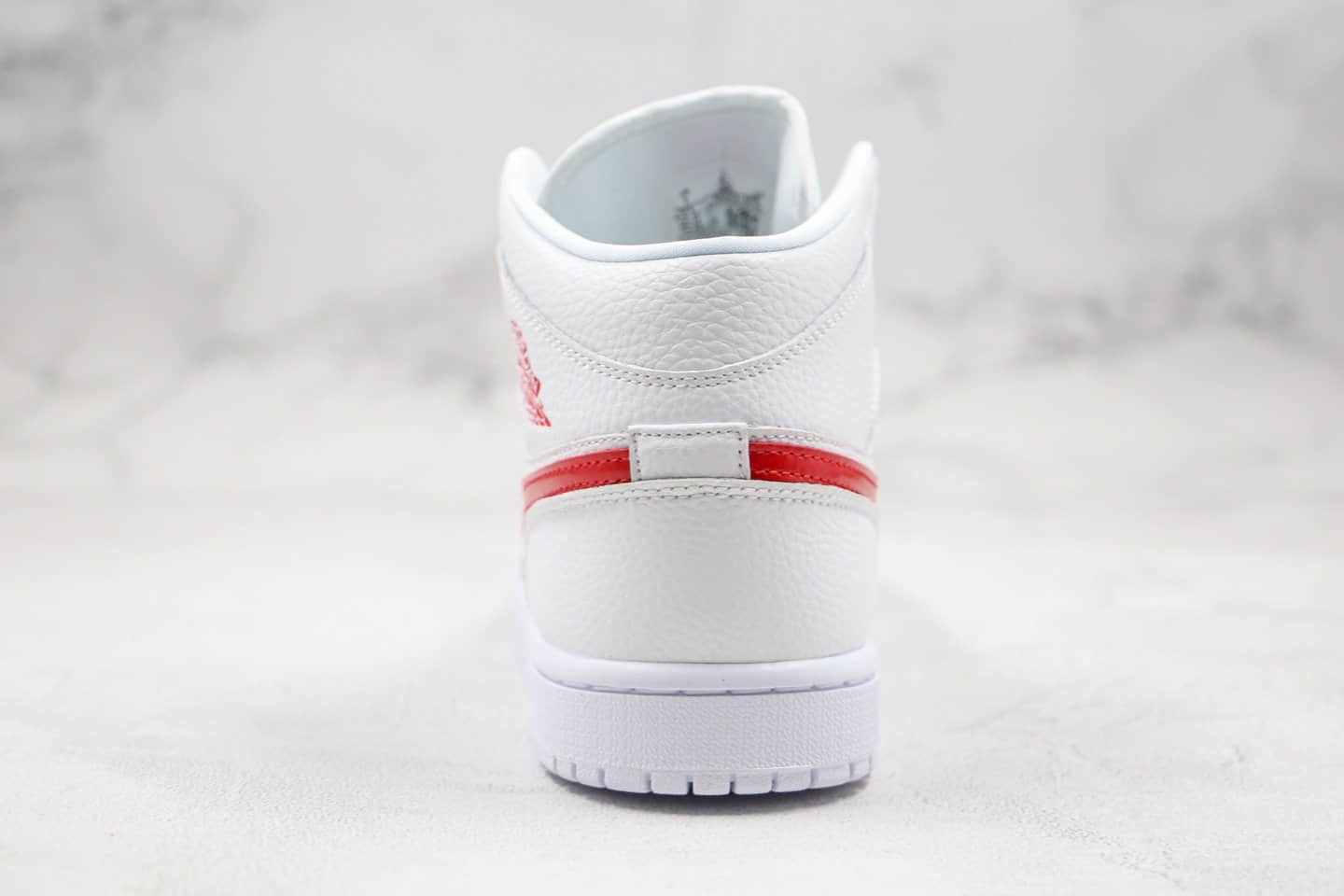 乔丹Air Jordan 1 Mid SE V G-Dragon纯原版本中帮AJ1权志龙同款白红色篮球鞋正确鞋楦开模 货号:BQ6472-106