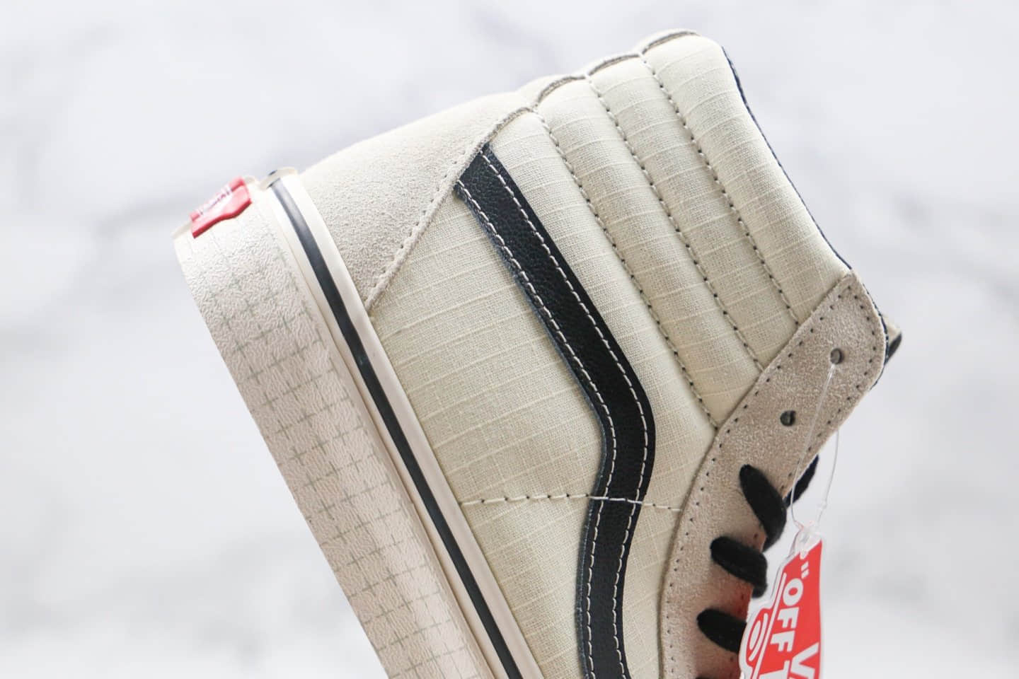 万斯Vans Sk8-Hi公司级版本高帮板鞋米白黑色网格原档案数据开发 货号:VN0A4BV622H