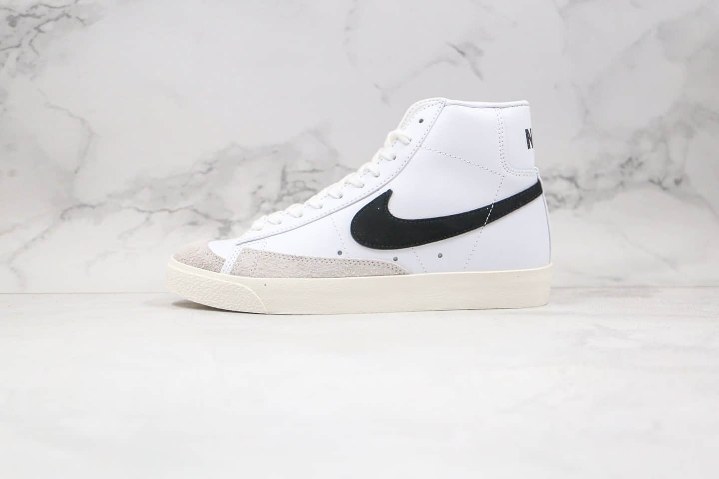 耐克Nike Blazer Mid纯原版本开拓者高帮皮面板鞋白黑色原标原盒 货号:BQ6806-100