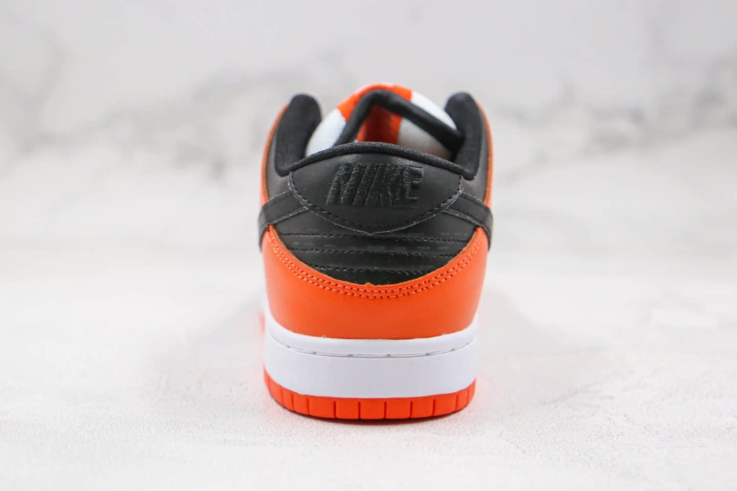 耐克Nike SB Dunk Low Pro公司级版本低帮SB板鞋白扣碎原厂档案 货号:304292-303