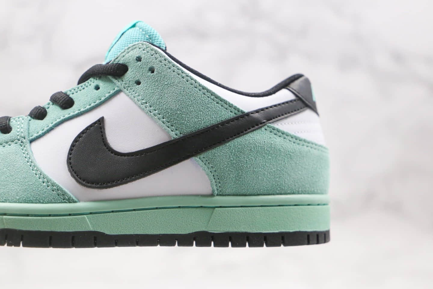 耐克Nike Dunk Low Pro“Sea Crystal”公司级版本低帮SB板鞋冰晶冰绿薄荷内置气垫 货号:819674-301