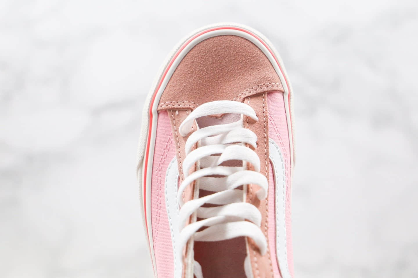 万斯Vans Old Skool公司级版本低帮粉色帆布麂皮拼接硫化板鞋原盒原标原楦头纸板打造 货号:VN0A32R3LVH