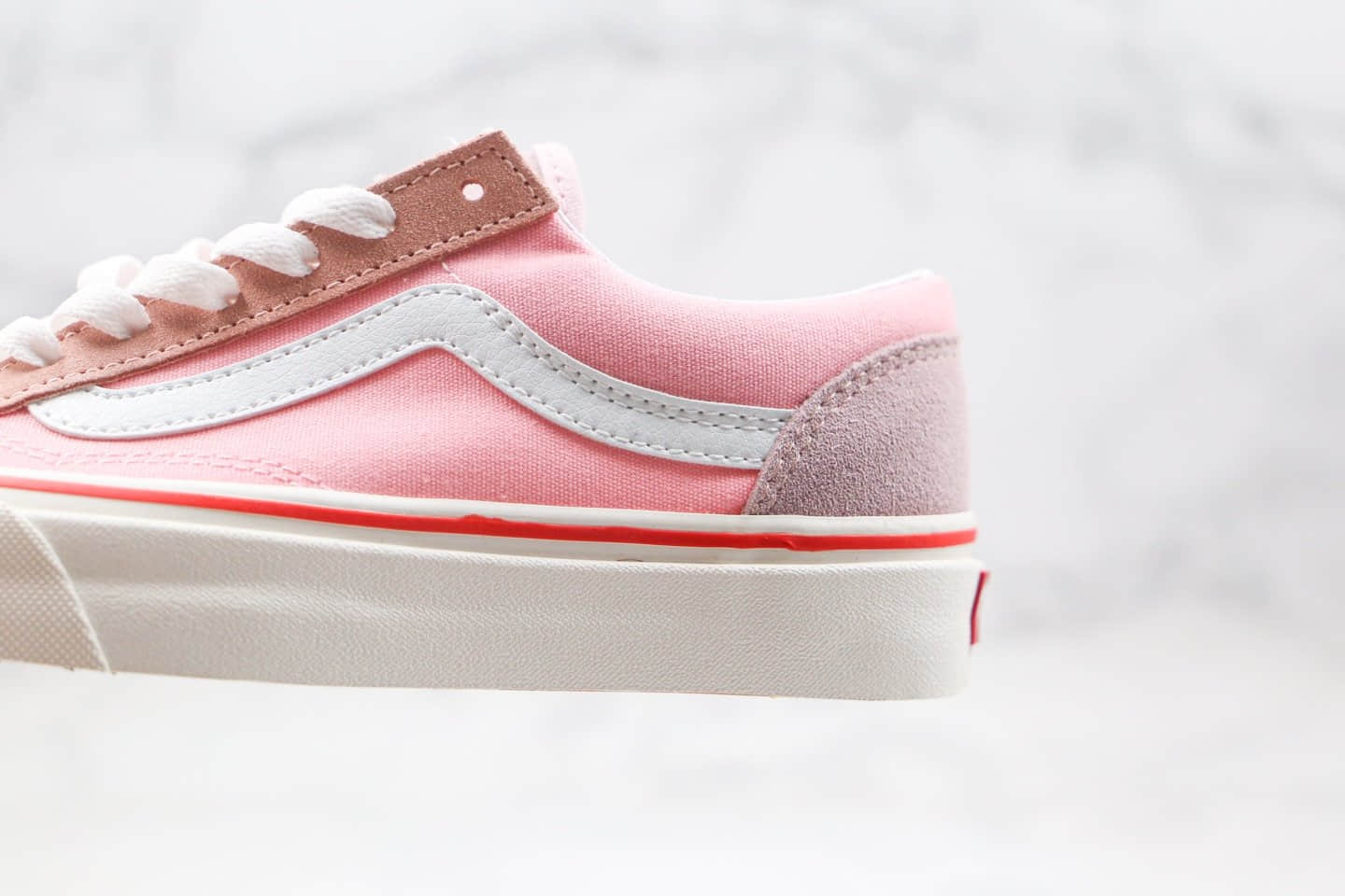 万斯Vans Old Skool公司级版本低帮粉色帆布麂皮拼接硫化板鞋原盒原标原楦头纸板打造 货号:VN0A32R3LVH