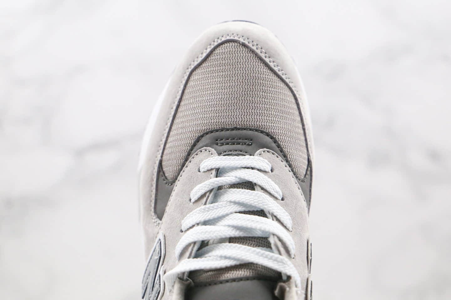 新百伦New balance 999纯原版本复古慢跑鞋NB999灰色原楦头纸板打造 货号:ML999CGL