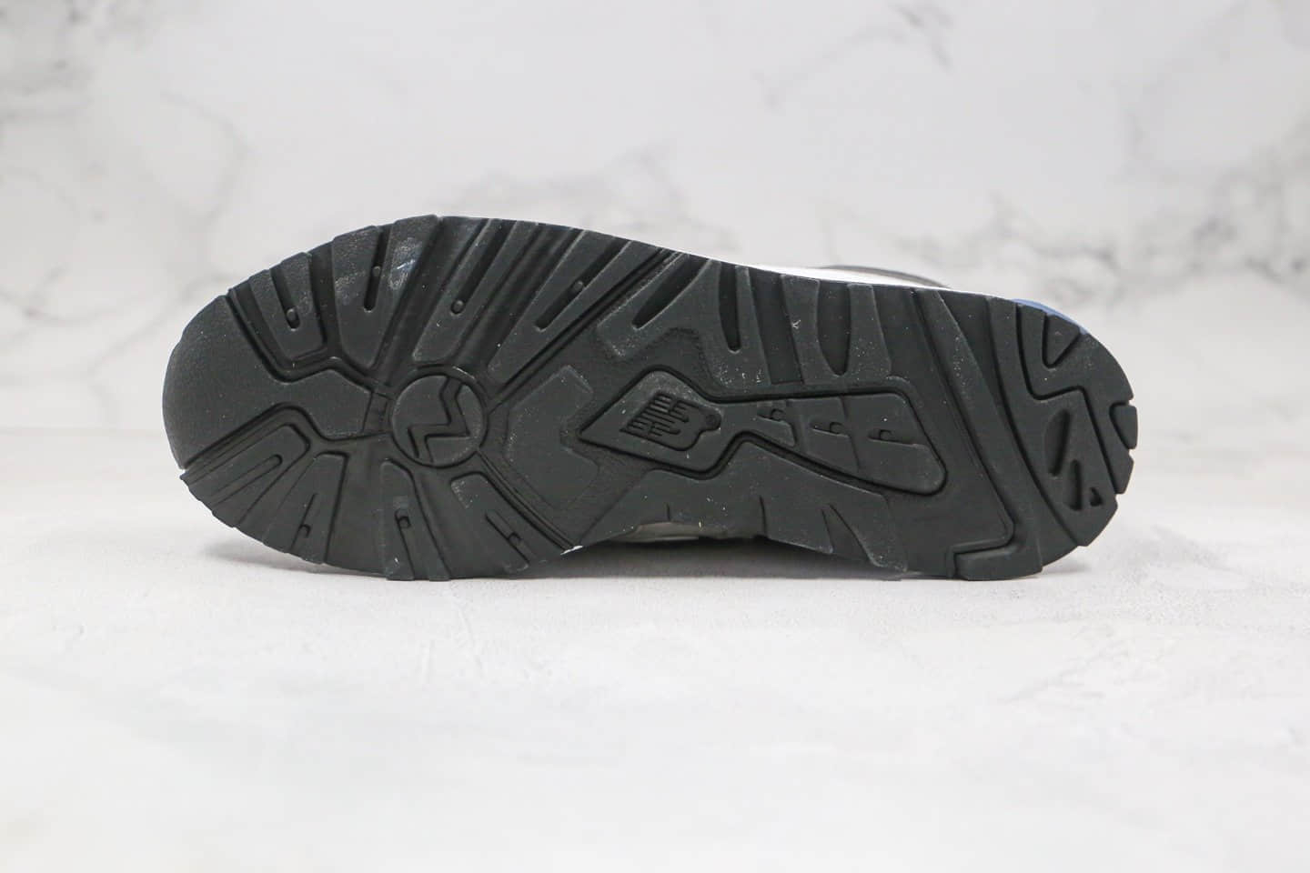 新百伦New balance 999纯原版本复古慢跑鞋NB999灰色原楦头纸板打造 货号:ML999CGL