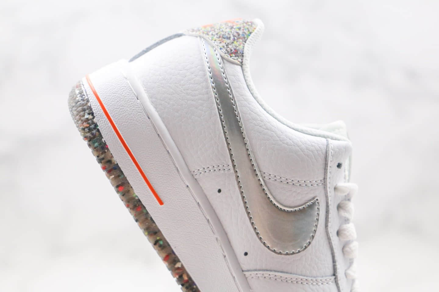 耐克Nike Air Force 1 Low纯原版本低帮空军一号马赛克像素白黑银色板鞋内置全掌Sole气垫 货号:DB1558-100