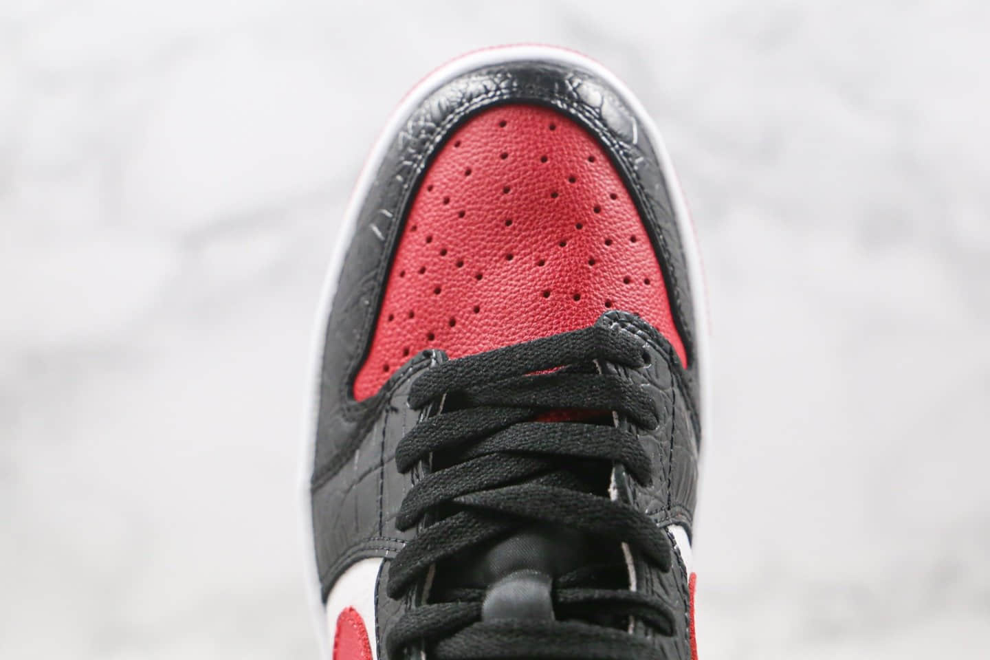 乔丹Air Jordan 1 Low纯原版本低帮AJ1蛇纹白黑红色篮球鞋原档案数据开发 货号:CW0192-200