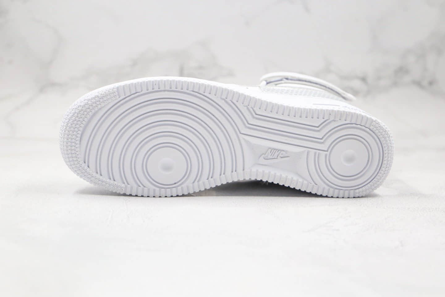 耐克NIKE AIR FORCE1HIGH PACK纯原版本高帮空军一号白银黑色板鞋内置全掌Sole气垫 货号：CT2306-101