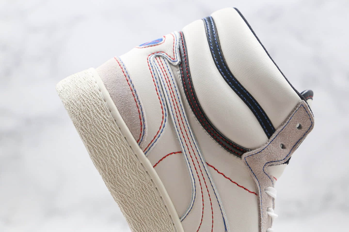 彪马Puma Ralph Sampson Mid纯原版本中帮皮面米白黑色板鞋原楦头纸板打造 货号:374072-011