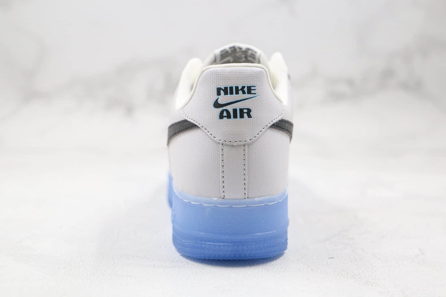耐克Nike Air Force 1 Low纯原版本低帮空军一号水晶底白蓝红色原楦头纸板打造 货号：CT2295-110