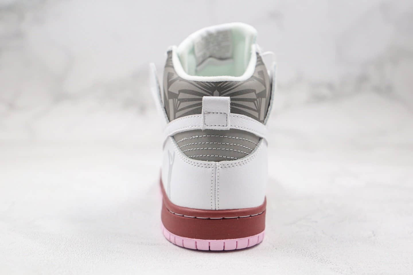 耐克Nike SB Dunk High纯原版本高帮SB DUNK灰白棕色爆裂纹板鞋原盒原标 货号:304292-001