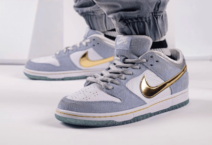 金钩+金粉外底!Sean Cliver x Nike SB Dunk Low上脚好看翻了! 货号:DC9936-100