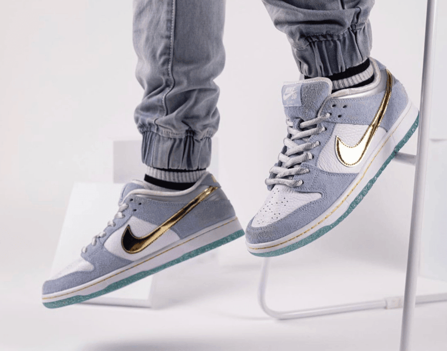 金钩+金粉外底!Sean Cliver x Nike SB Dunk Low上脚好看翻了! 货号:DC9936-100