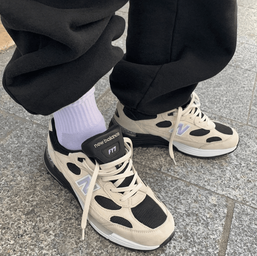 秋冬复古运动风!Studio FY7 x New Balance 992即将发售!