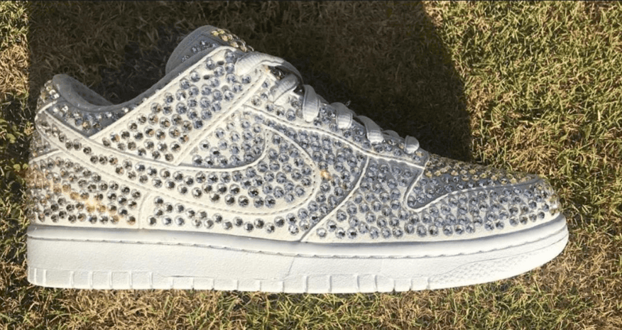 CPFM x Nike Dunk Low“满钻”释出实物细节图!吸睛利器!