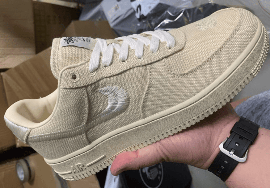 Stussy x AF1释出实物细节图!绝对又是一匹联名黑马!