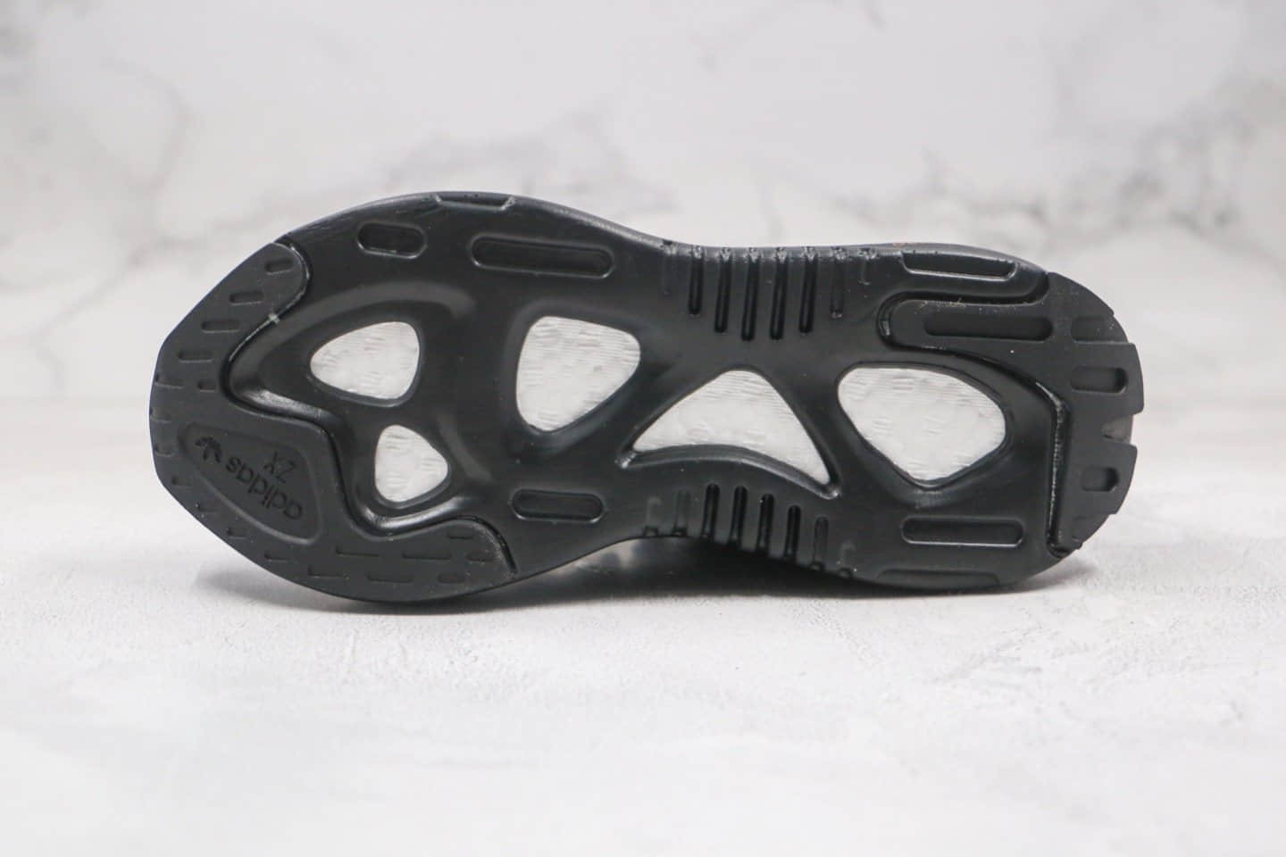 阿迪达斯Adidas Originals 2020 Day Jogger Boost纯原版本皮面夜行者二代迷彩黑橙色爆米花跑鞋原楦头纸板打造 货号:GZ8913