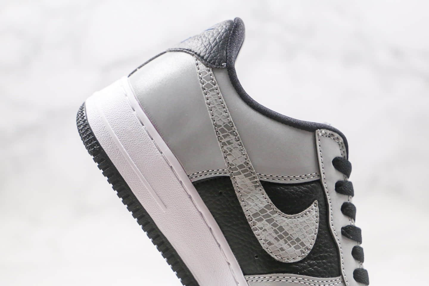 耐克Nike Air Force 1 B 3M Snake纯原版本低帮空军一号蛇纹黑银色板鞋内置全掌Sole气垫 货号：DJ6033-001