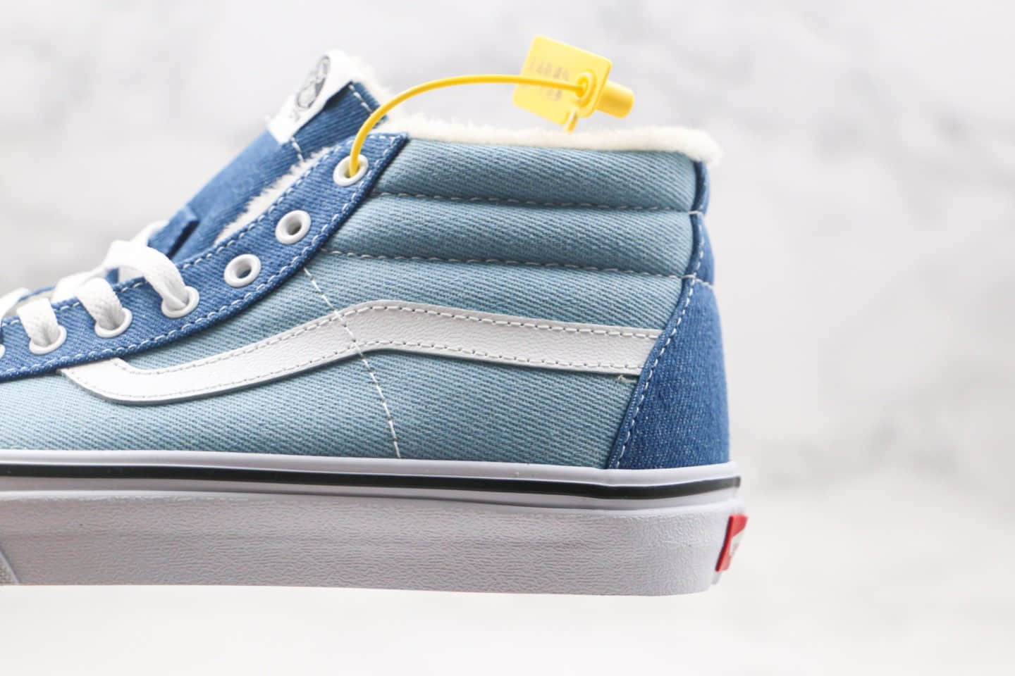 万斯Vans Sk8-Mid公司级版本中帮板鞋加绒牛仔蓝原厂硫化大底 货号:VN0A3MV8Q69