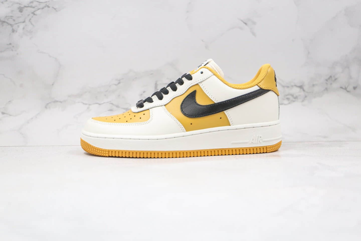 耐克Nike Air Force1纯原版本低帮AF1空军一号米白黑黄色内置气垫 货号:AQ4134-604