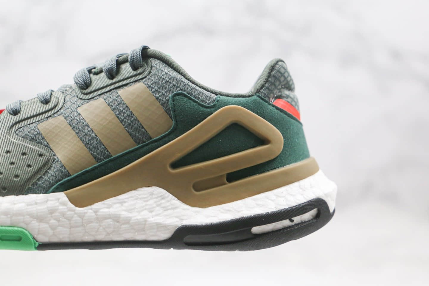 阿迪达斯adidas Originals Day Jogger纯原版本夜行者2代慢跑鞋绿色区别市面通货 货号:FW4817