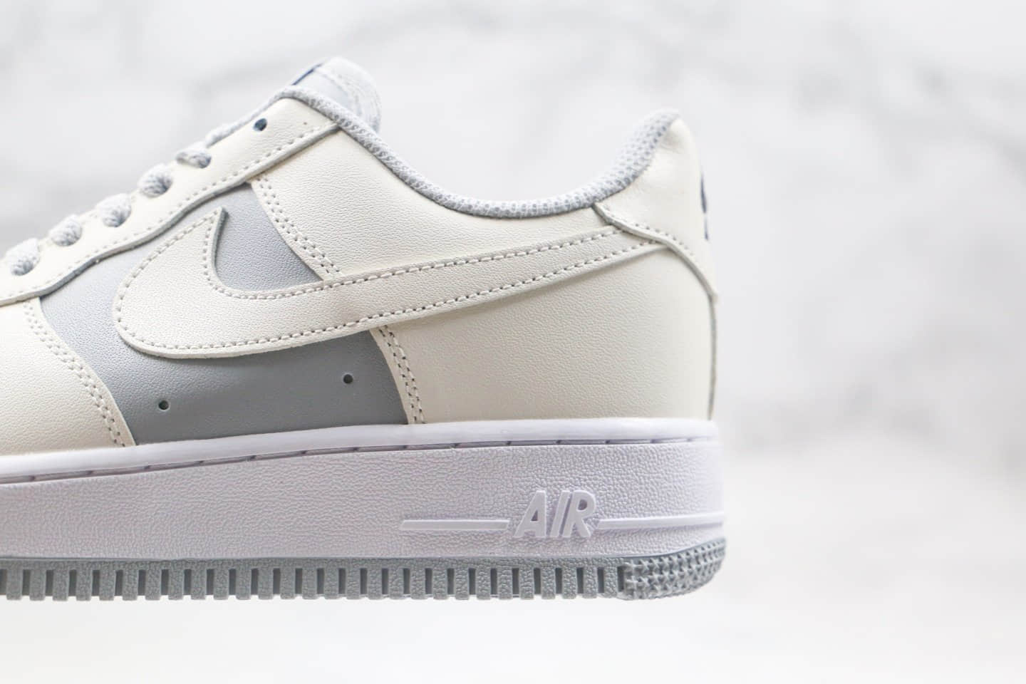 耐克Nike Air Force 1纯原版本低帮AF1空军一号北极狐米白灰色原厂中底钢印 货号:AQ4134-405
