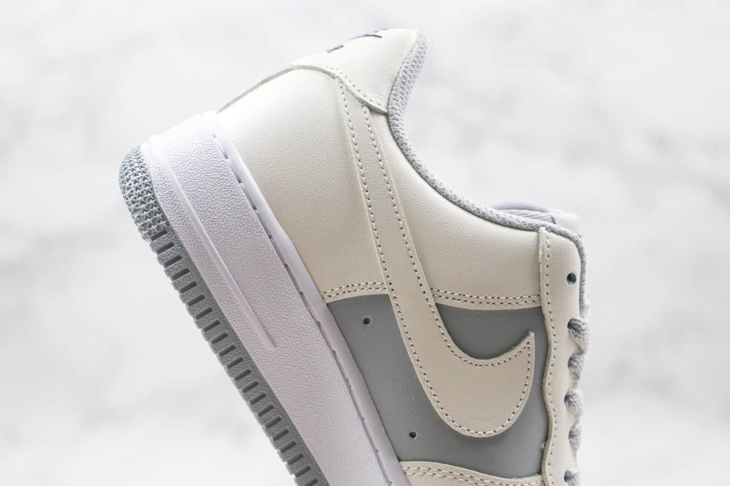 耐克Nike Air Force 1纯原版本低帮AF1空军一号北极狐米白灰色原厂中底钢印 货号:AQ4134-405