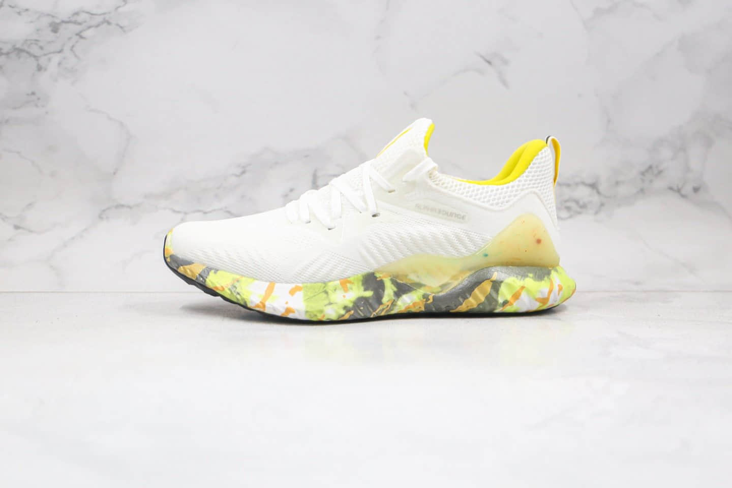 阿迪达斯Adidas Alphabounce beyond m纯原版本阿尔法十周年限定款白黄色跑鞋原盒原标 货号:CG3306