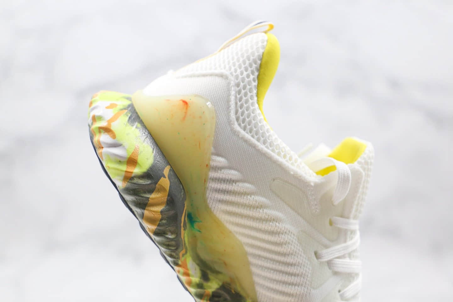 阿迪达斯Adidas Alphabounce beyond m纯原版本阿尔法十周年限定款白黄色跑鞋原盒原标 货号:CG3306