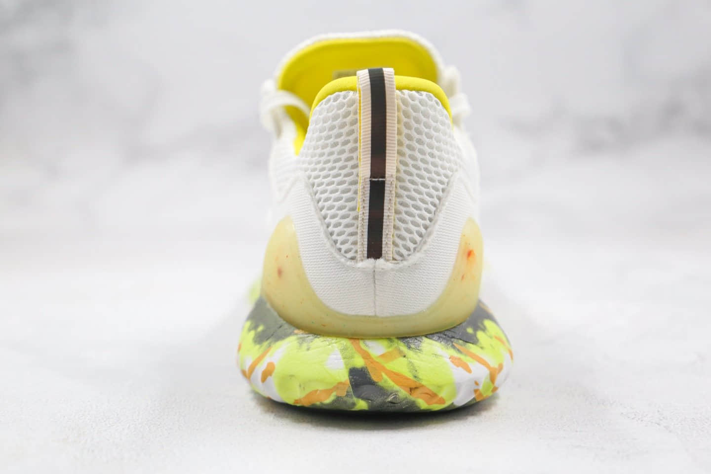 阿迪达斯Adidas Alphabounce beyond m纯原版本阿尔法十周年限定款白黄色跑鞋原盒原标 货号:CG3306