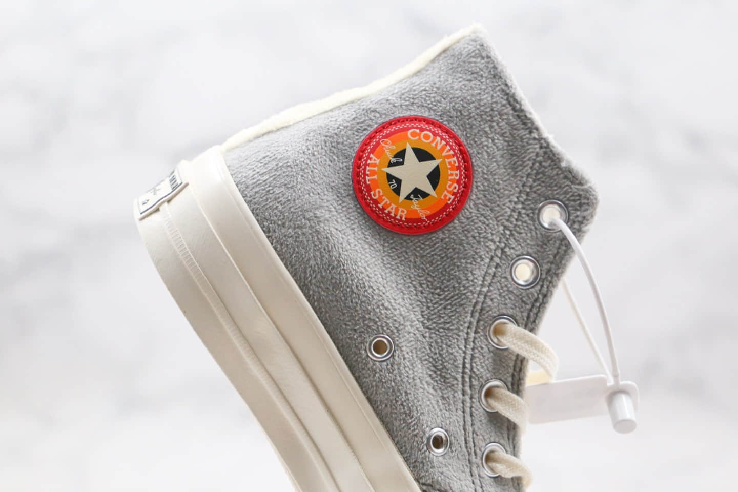 匡威Converse x Bugs Bunny兔八哥联名款纯原版本高帮灰白色毛绒硫化板鞋原楦头纸板打造 货号:169222C