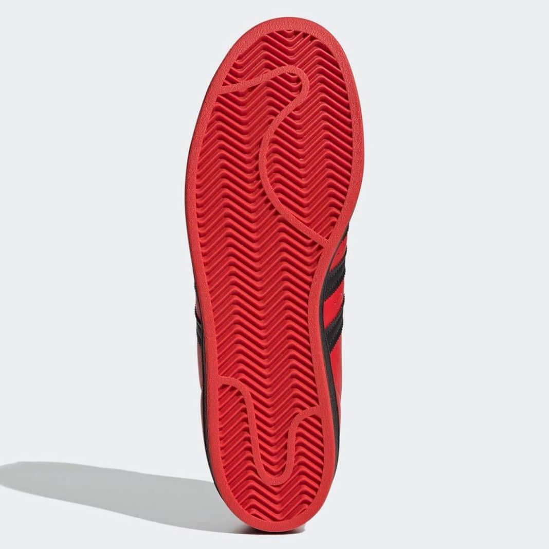 黑蜘蛛侠贝壳头!漫威 x PS x adidas三方联名Superstars即将发售! 货号:GV7128