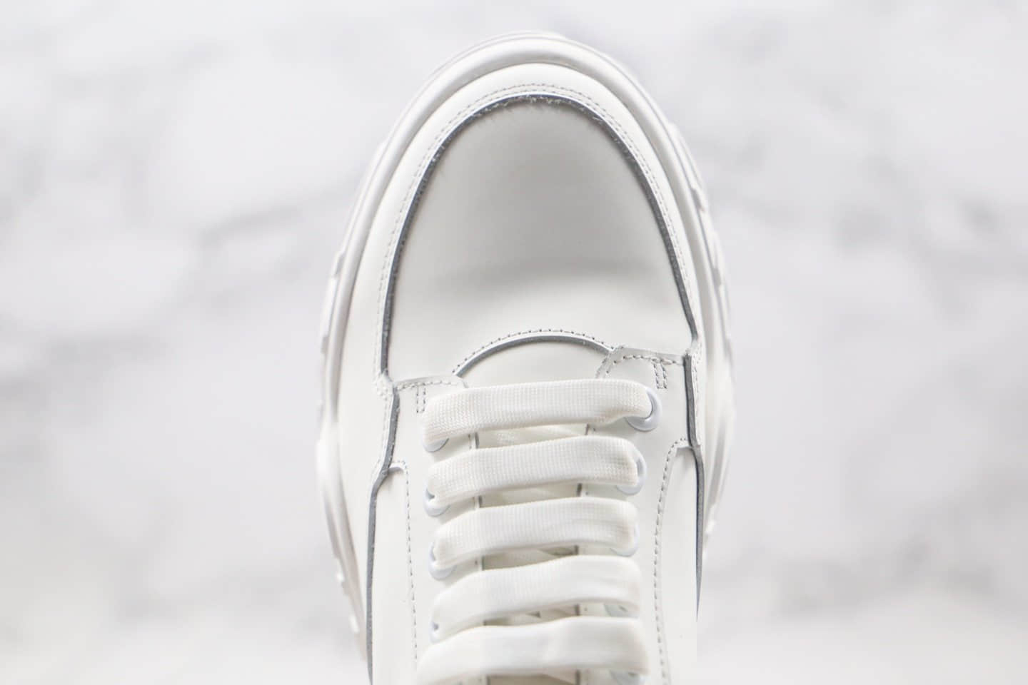 亚历山大Alexander McQueen纯原版本麦昆松糕小白鞋复古款莞产顶级出品原盒配件齐全