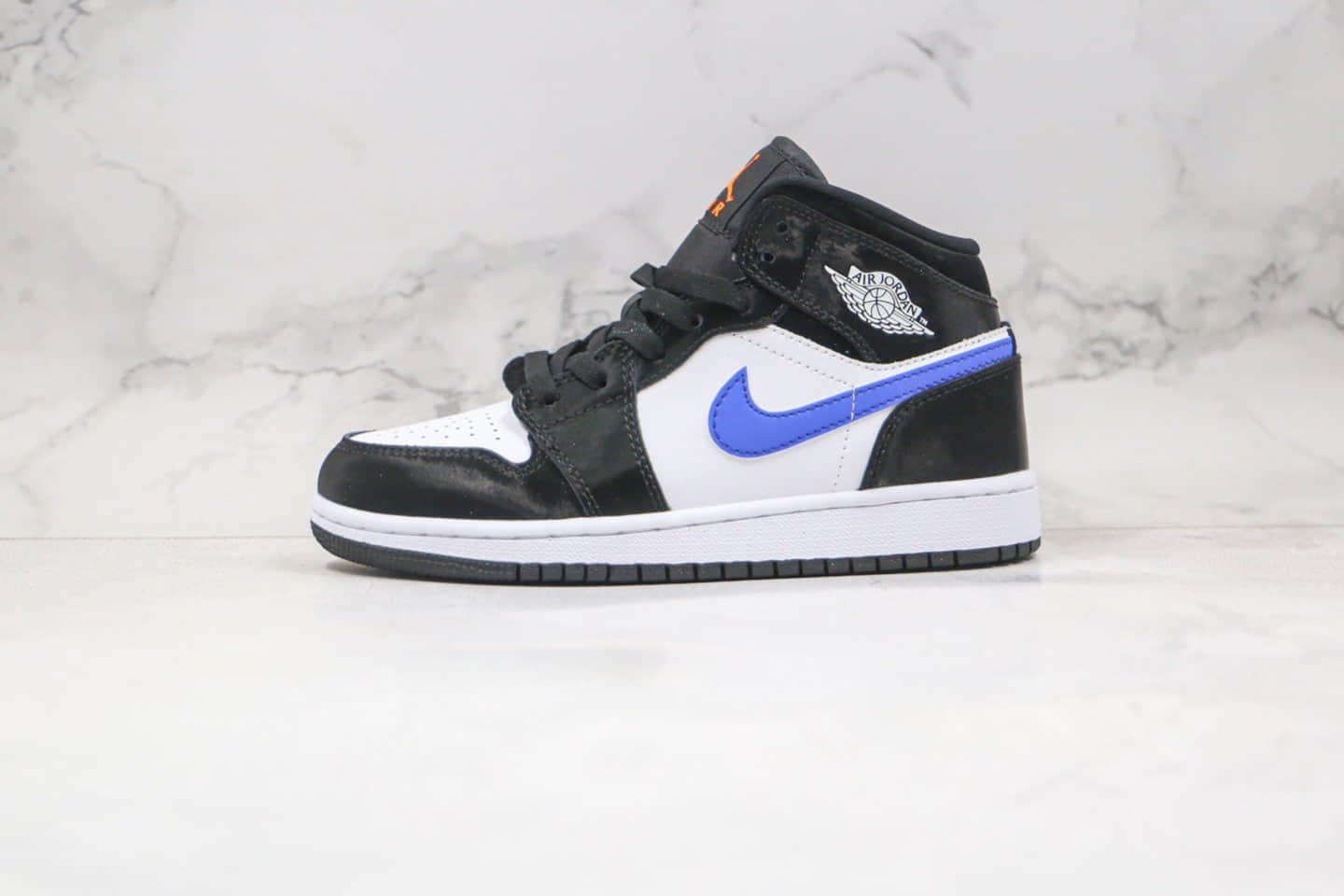 乔丹Air Jordan 1 Mid Astronomy Blue纯原版本中帮AJ1蓝白熊猫原楦头纸板打造原盒原标 货号:554725-084